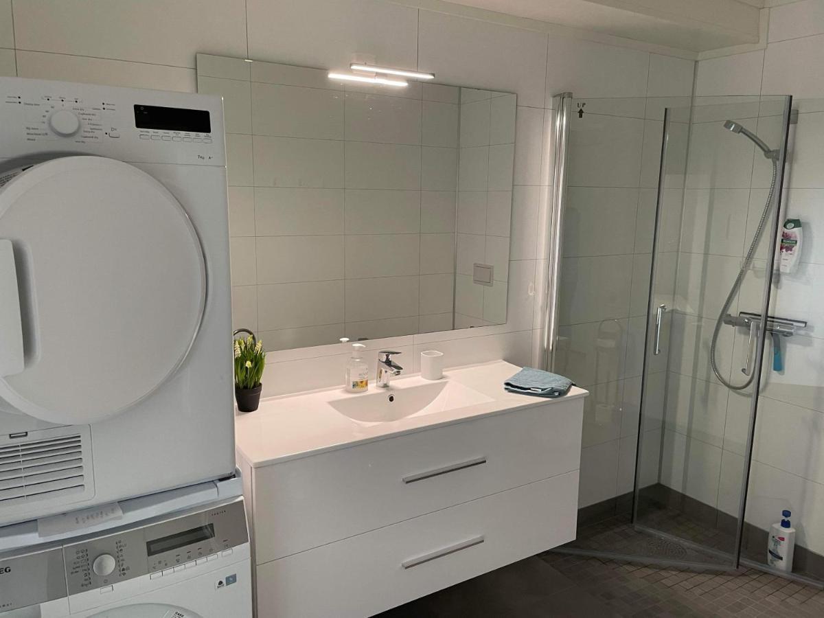 Veien Til Senja Appartement Finnsnes Buitenkant foto