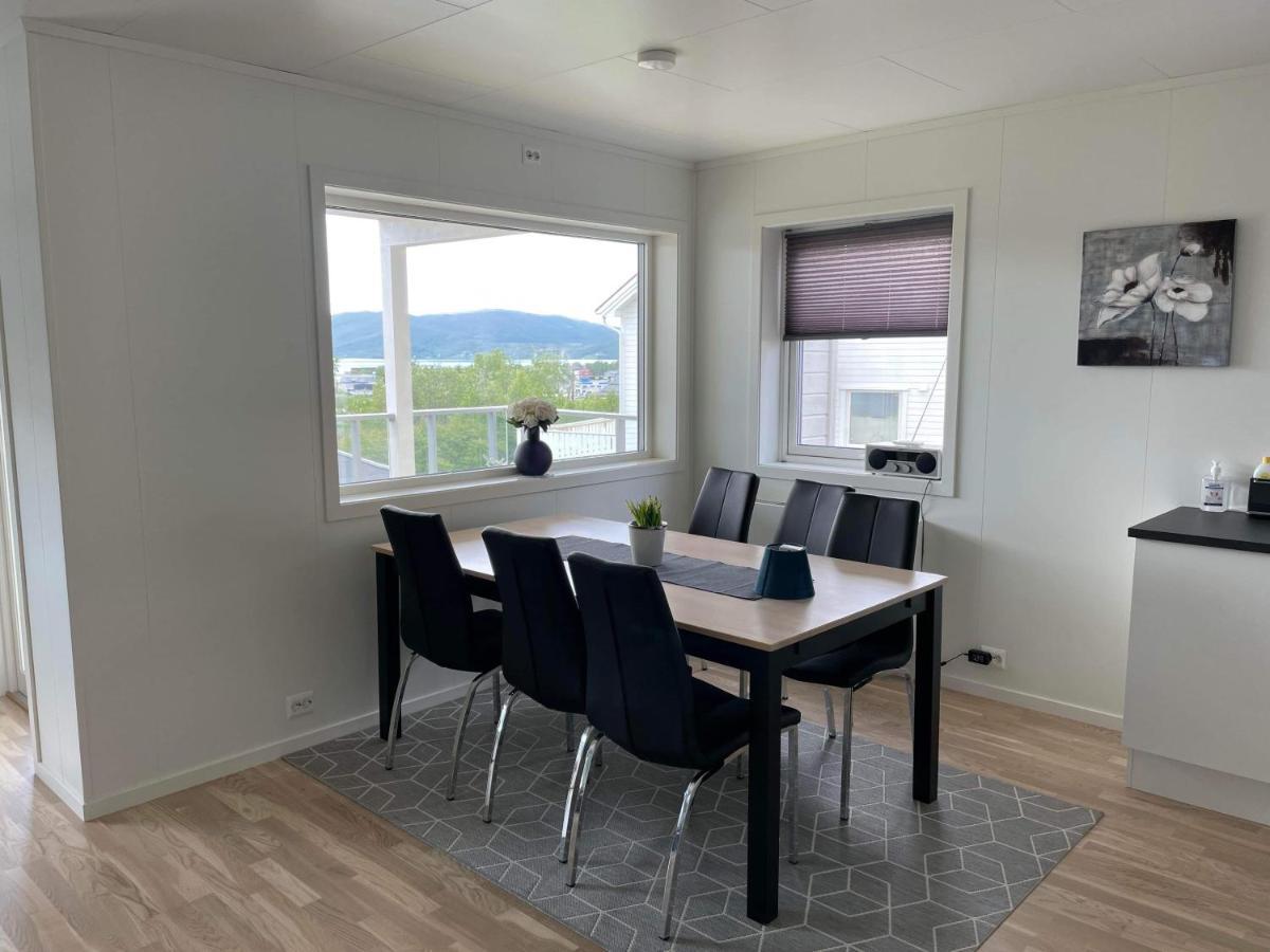 Veien Til Senja Appartement Finnsnes Buitenkant foto