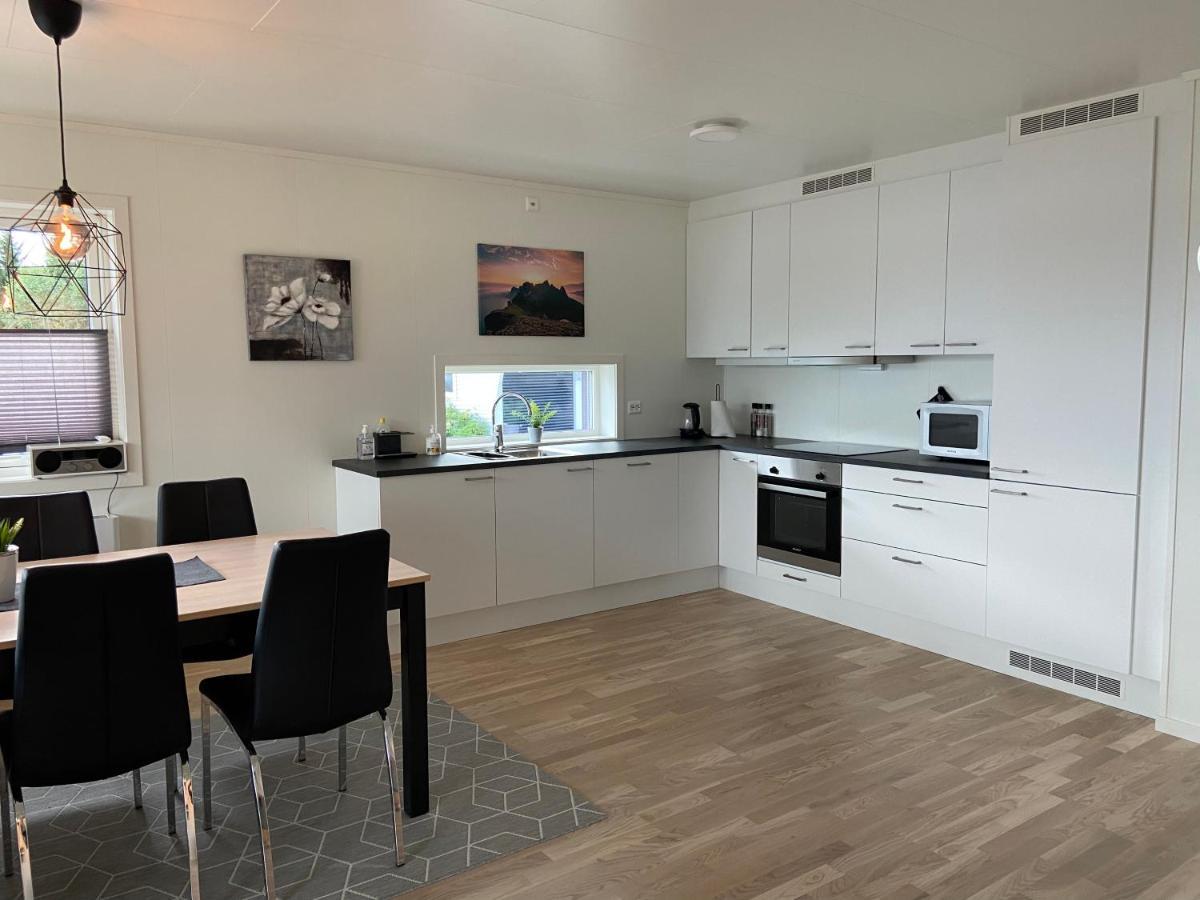 Veien Til Senja Appartement Finnsnes Buitenkant foto