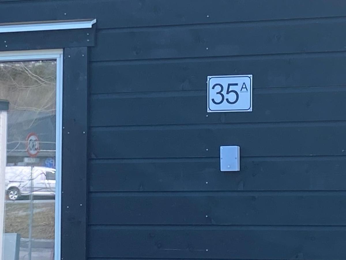 Veien Til Senja Appartement Finnsnes Buitenkant foto